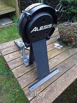 ALESIS BASS KICK PAD TOWER WITH PEDAL From SURGE KIT 8 MESH Works With Roland