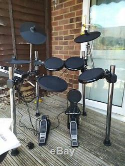 ALESIS FORGE Electronic KIT Eight-Piece Drum Kit + Headphones + Sticks