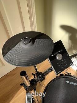 Alesis Crimson Mesh Drum Kit