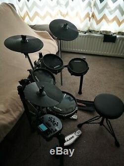 Alesis DM10/ Nitro Electronic Drum Kit Hybrid. Excellent Condition