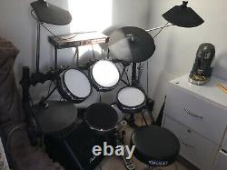 Alesis DM5 Electronic drum Kit And Accessories, (speaker not included)