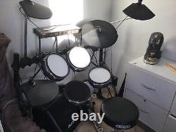 Alesis DM5 Electronic drum Kit And Accessories, (speaker not included)