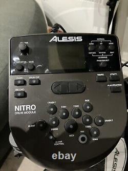 Alesis Nitro 10-Piece Mesh electronic drum kit with throne and Headphones