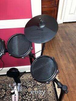 Alesis Nitro Mesh Kit Electronic Drum Set