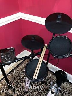 Alesis Nitro Mesh Kit Electronic Drum Set