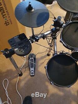 Alesis Surge Mesh Electronic Drum Kit Excellent Condition