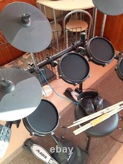 Alesis Turbo Mesh Electronic Drum Kit, Headphones & Stool