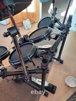 Alesis Turbo Mesh Electronic Drum Kit, Headphones & Stool