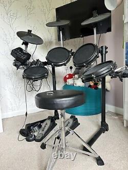 Alesis Turbo mesh drum kit