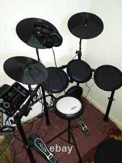 Complete Session Pro DD505 electronic drum kit. Ready to go with extras