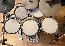 Efnote 3 E Drum kit (white) plus full rack and bags in excellent condition