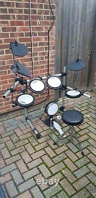 Electric Drum Kit With Alesis 5 Module