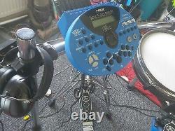 Electronic drum kit