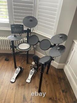 Electronic drumkit Yamaha DTX482K in excellent condition