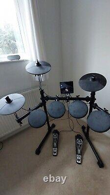Gear4music Digital Drums 400 Compact Electronic Drum Kit very good condition