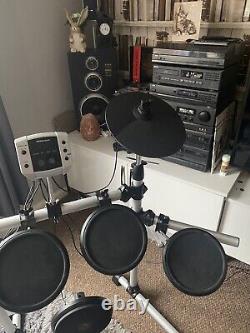 Millenium MPS-150 electric drum kit