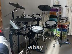 ROLAND TD-15KV Electronic V-Drum Kit