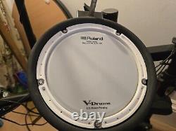 ROLAND TD-1DMK Electronic V-Drum kit with kick, headphones, stool, key & sticks