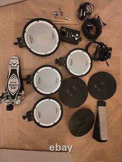 ROLAND TD-1DMK Electronic V-Drum kit with kick, headphones, stool, key & sticks