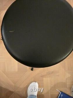 ROLAND TD-1DMK Electronic V-Drum kit with kick, headphones, stool, key & sticks