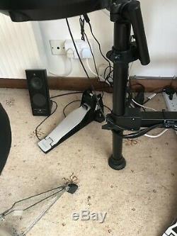 ROLAND TD-1KPX V-DRUMS Portable electronic drum kit, monitor and stool