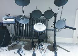 ROLAND TD-3 Electronic Drum Kit YAMAHA Pedal Collection London/Oxford Cash Only