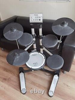 Roland Hd-1 Electric Drum Kit Set With Sticks, used but good condition