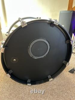 Roland KD200 MS Electronic Kick Drum 20 x 16 Incl. Drum Case