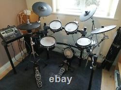 Roland TD12 V-Drums Drum matt, USB and extras