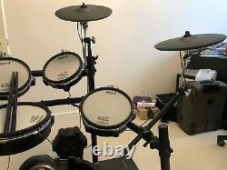 Roland TD25 KV Electronic Drum Kit + Monitor, Headphones and Mapex Hi Hat