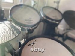 Roland TD9KX Drum Kit Electronic V Drums- Extra Cymbals And Cases V2 Firmware