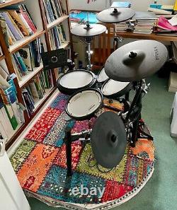 Roland TD-17KVX V-Drums Electronic Drum kit w Gibraltar hi hat stand/kick pedal