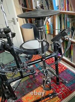 Roland TD-17KVX V-Drums Electronic Drum kit w Gibraltar hi hat stand/kick pedal
