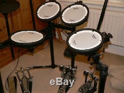 Roland TD-1DMK V-Drums Electronic Drum Kit. HARDLY EVER USED