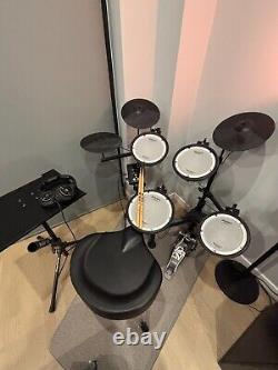 Roland TD-1KPX2 E-Drum Set (inc. Throne, Mat, Pedal, Caddy, Sticks, Headphones)