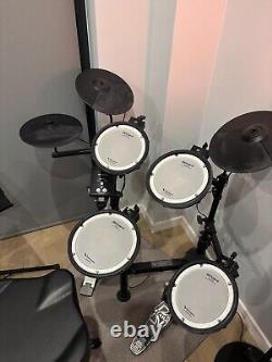 Roland TD-1KPX2 E-Drum Set (inc. Throne, Mat, Pedal, Caddy, Sticks, Headphones)