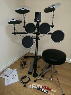 Roland TD-1KV Electronic V Drums Kit with 35W acoustic amp, stool & sticks