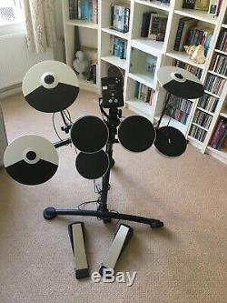 Roland TD-1K Electronic V Drum Kit Ex Display