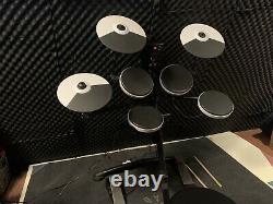 Roland TD-1K Electronic V Drum Kit, Pearl D790 Drum Throne and Pearl Drum Rug