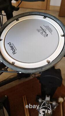 Roland TD-3KW Drum Kit (V drums), with Sticks, Stool, Bass Pedal, Speakers and Amp