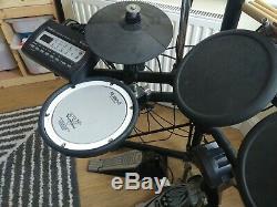 Roland TD-3 V-Drums Electronic Drum Kit. 2 sets of sticks, manuals and CD