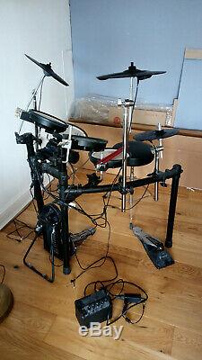 Roland TD-4KX Electric Drumkit V-Series Learn an Instrument Electronic drums