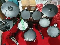 Roland TD-4 Electronic Drum Kit-Excellent