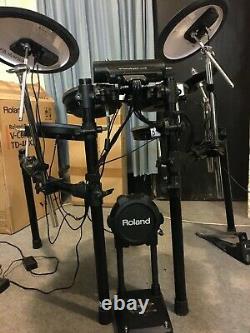 Roland TD 4 KX2 electronic drum kit set