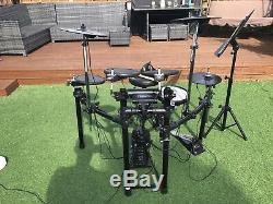 Roland TD-4 K Electronic Drum Kit Including All Accessories