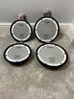 Roland TD-4 V-Drums Electronic Drum Kit with Mesh Heads + Roland PM-03 Speaker
