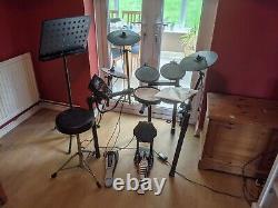 Roland-Td11kv Electric Electronic Drum Kit Set Stool, stand and drum sticks