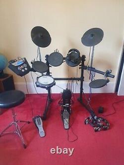 Roland Td-6v Electronic V-drum Kit Percussion Sound Module Incl Amp & Stool