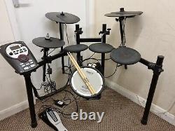 Roland V-Drums Electric Drum Kit TD11 KV PLEASE READ FREEPOST