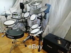 Roland V-Drums Electronic Kit & Amp (TD8, pd80, vh11, pd120, kd80, cy12, pm3, seat)